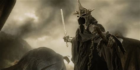 The Witch King's Ring: its Role in the Battle of Pelennor Fields